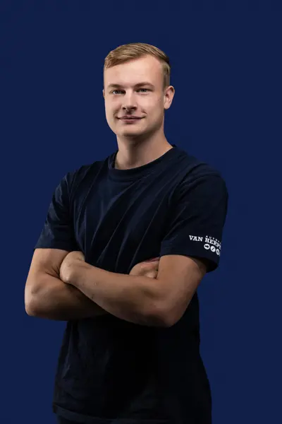 van herpen0658-bewerkt.jpg