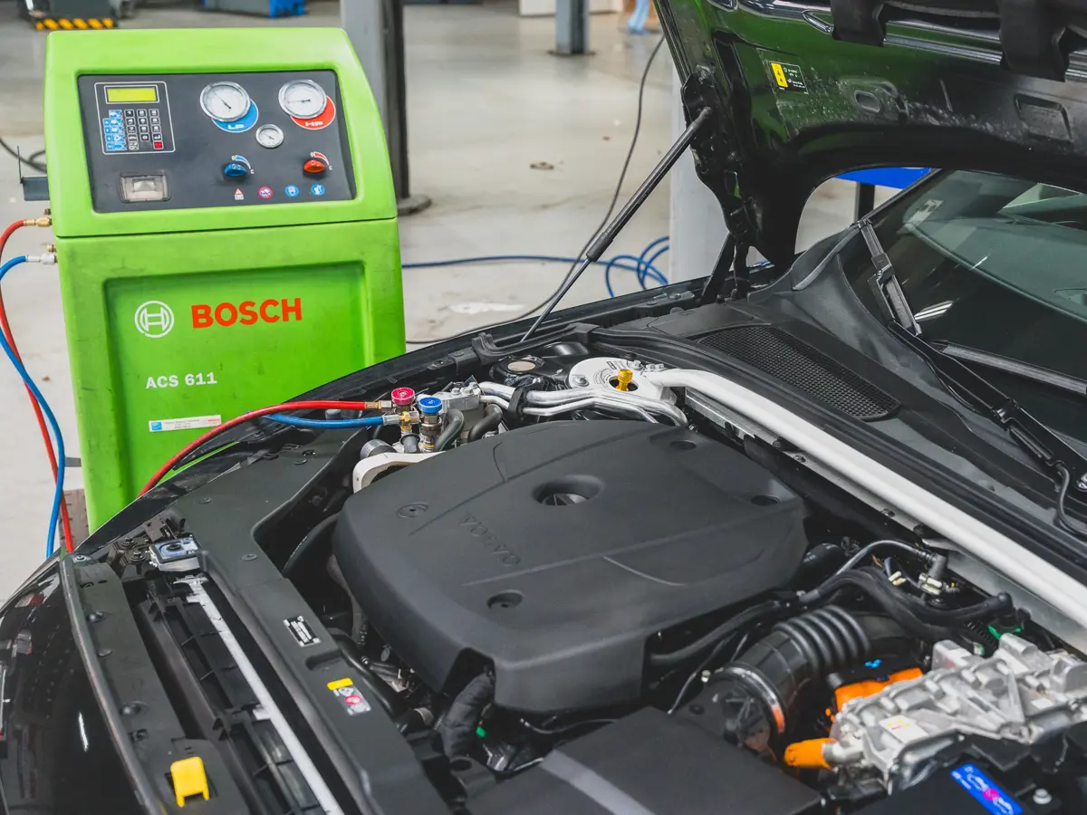 Volvo V60 Airco Apparaat Groen.jpg